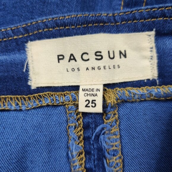 PacSun Size 25 Denim Mini Skirt Snap Front Blue Embroidered Floral Roses Y2K - Picture 5 of 9